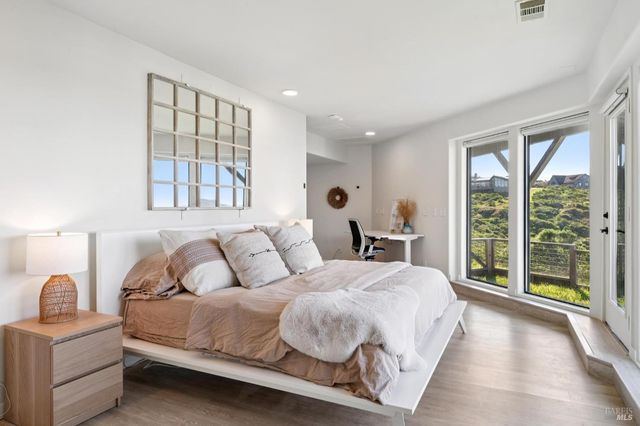 557 Oceana Dr, Dillon Beach, CA 94929