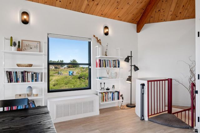 557 Oceana Dr, Dillon Beach, CA 94929