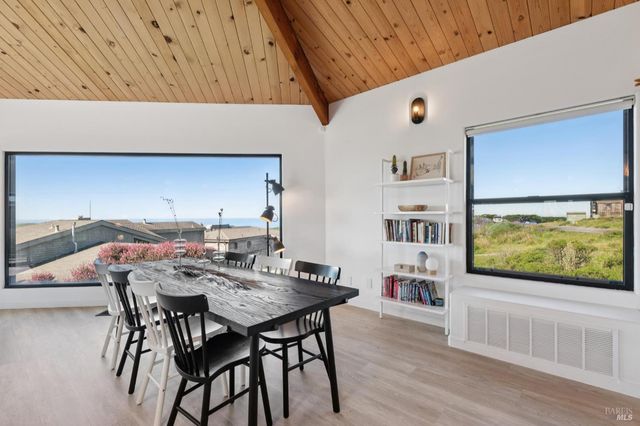 557 Oceana Dr, Dillon Beach, CA 94929