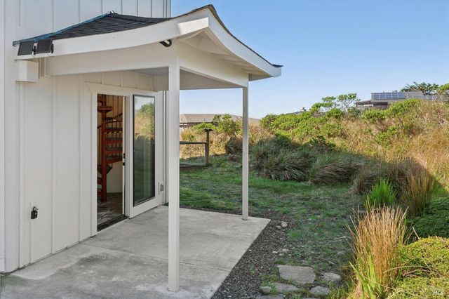 557 Oceana Dr, Dillon Beach, CA 94929