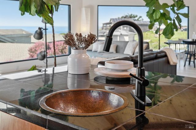 557 Oceana Dr, Dillon Beach, CA 94929