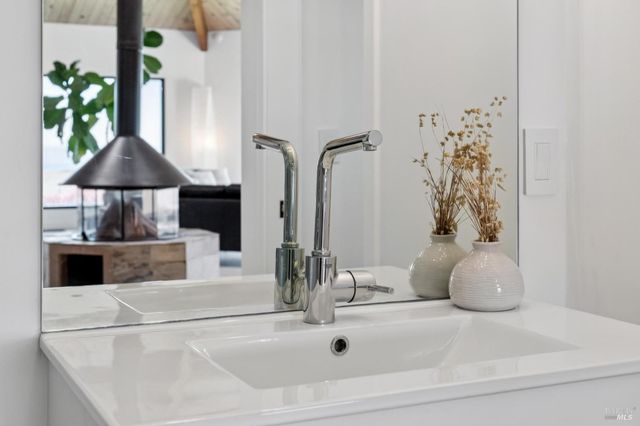 557 Oceana Dr, Dillon Beach, CA 94929