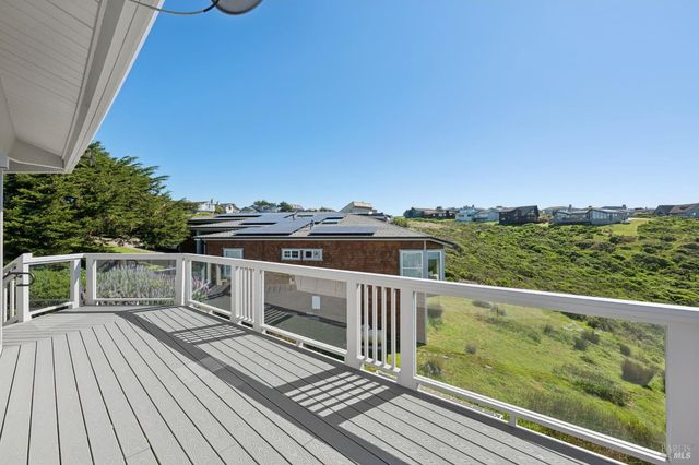 557 Oceana Dr, Dillon Beach, CA 94929