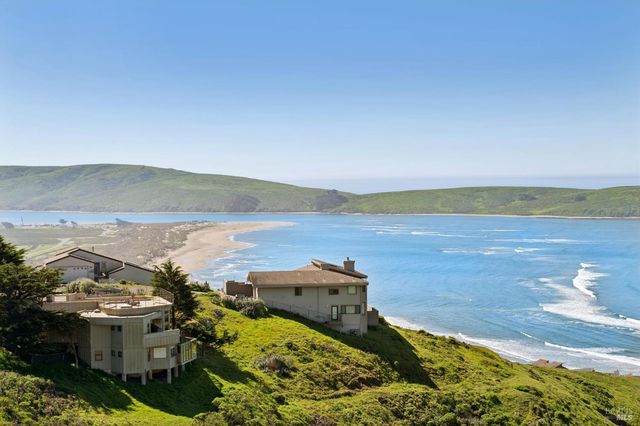 557 Oceana Dr, Dillon Beach, CA 94929