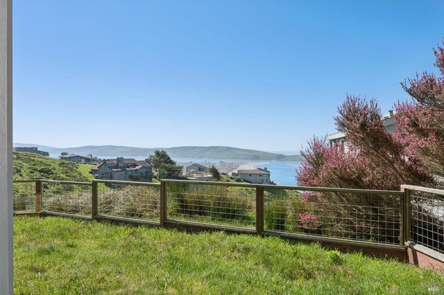 557 Oceana Dr, Dillon Beach, CA 94929