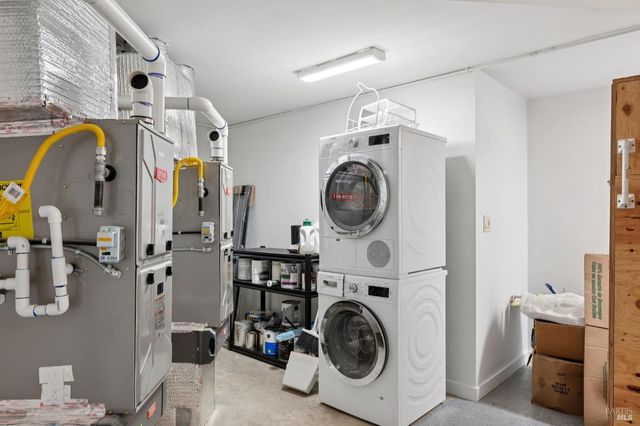 557 Oceana Dr, Dillon Beach, CA 94929