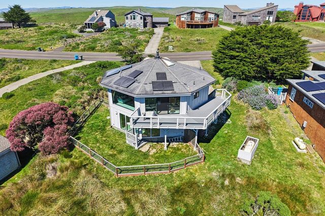 557 Oceana Dr, Dillon Beach, CA 94929