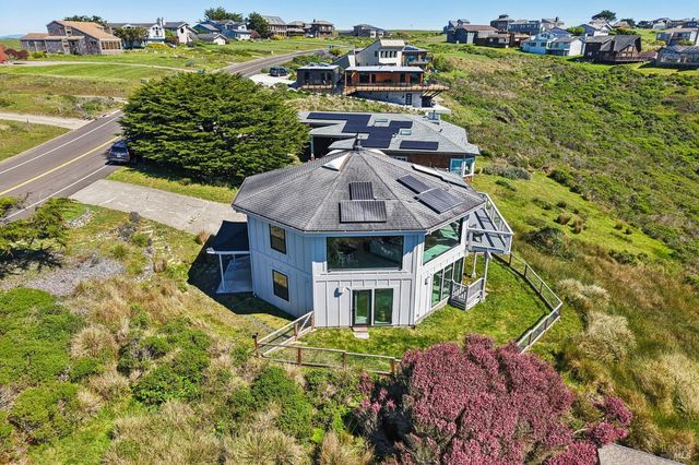 557 Oceana Dr, Dillon Beach, CA 94929