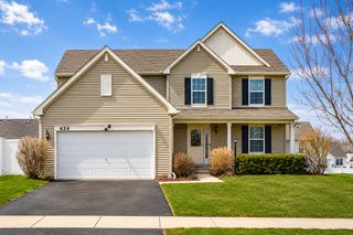 624 Marcello Drive, Hampshire, IL 60140