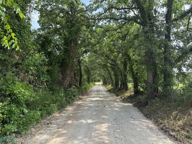 1300 Rodgers Road, Sunset, TX 76270
