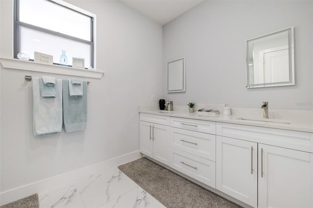 110 SW 21ST TERRACE, Cape Coral, FL 33991