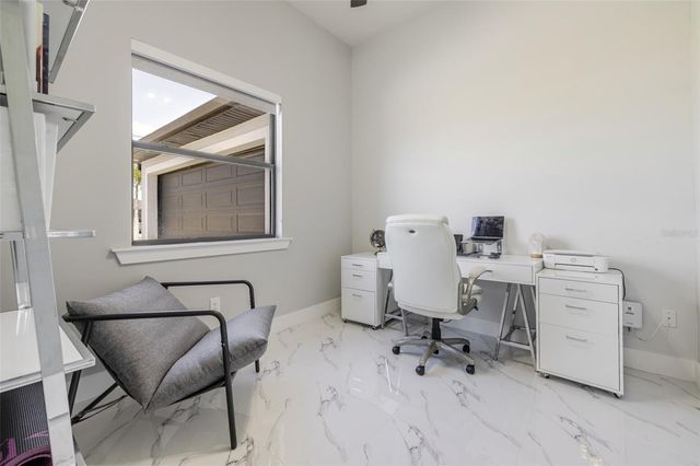 110 SW 21ST TERRACE, Cape Coral, FL 33991