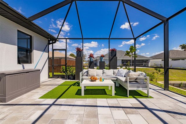 110 SW 21ST TERRACE, Cape Coral, FL 33991