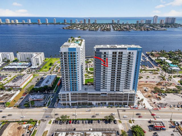 220 Lake Shore Drive 1906, Lake Park, FL 33403