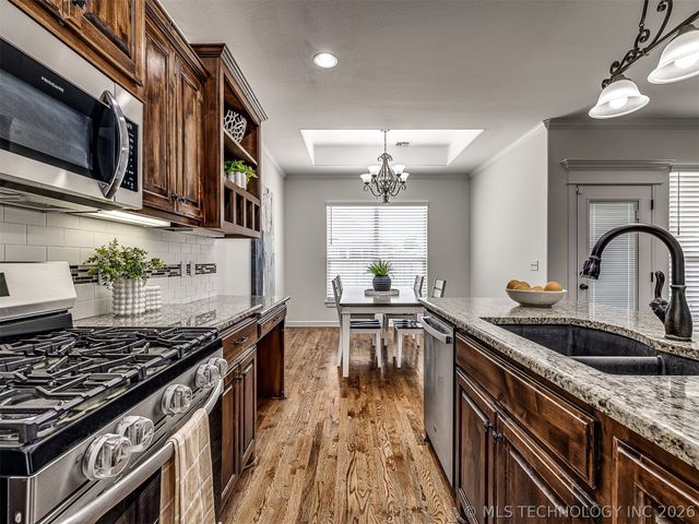 1937 Lester Avenue, Bartlesville, OK 74006