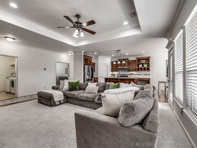 1937 Lester Avenue, Bartlesville, OK 74006