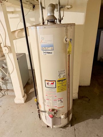 7047 S EBERHART Avenue, Chicago, IL 60637