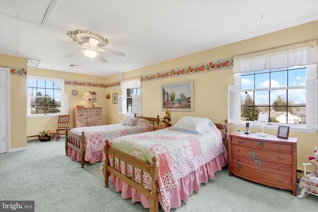 443 LAKE MEADE DR, East Berlin, PA 17316