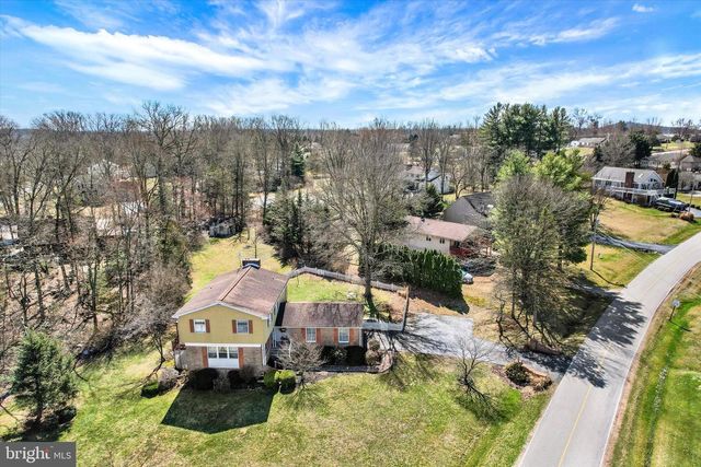 443 LAKE MEADE DR, East Berlin, PA 17316