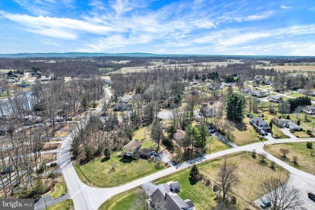 443 LAKE MEADE DR, East Berlin, PA 17316