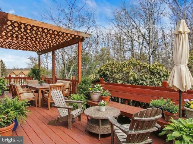 443 LAKE MEADE DR, East Berlin, PA 17316