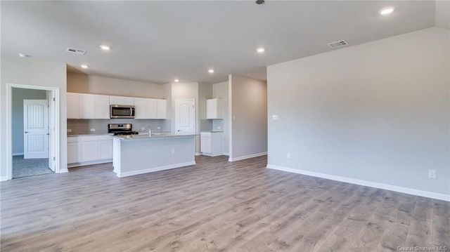 3145 Sapphire Drive, Lake Charles, LA 70607