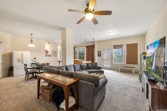 13039 Walking Horse, Helotes, TX 78023