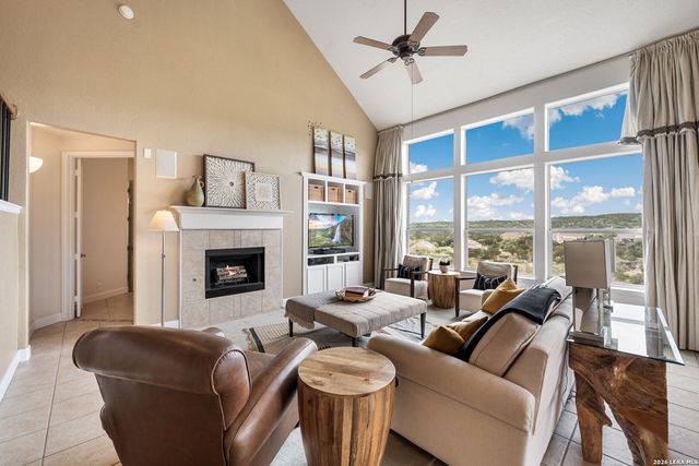 13039 Walking Horse, Helotes, TX 78023