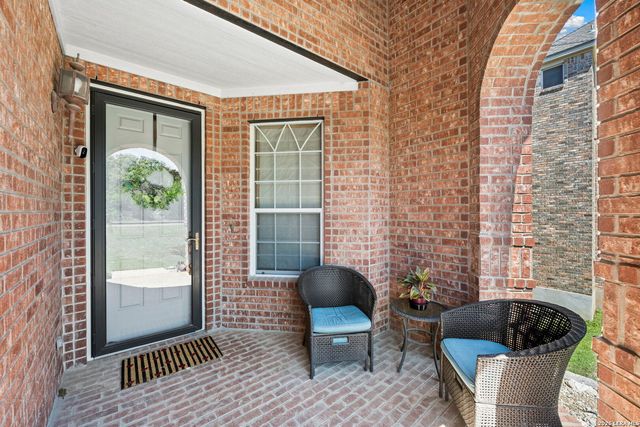 13039 Walking Horse, Helotes, TX 78023