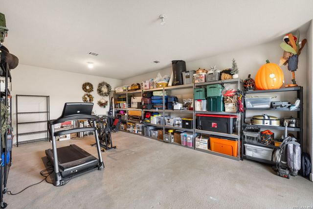 13039 Walking Horse, Helotes, TX 78023