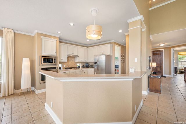 13039 Walking Horse, Helotes, TX 78023