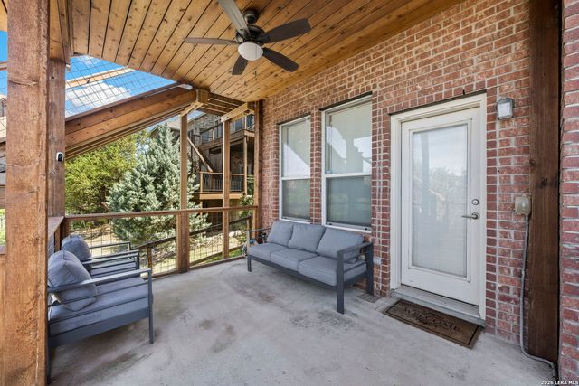 13039 Walking Horse, Helotes, TX 78023