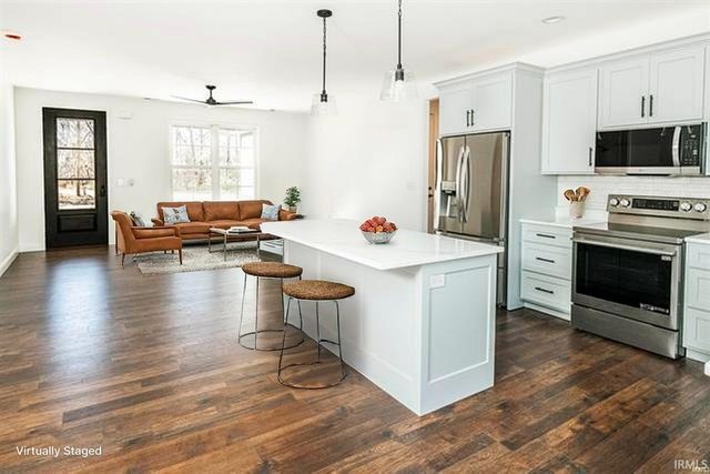 8190 S Stanford Road, Bloomington, IN 47403