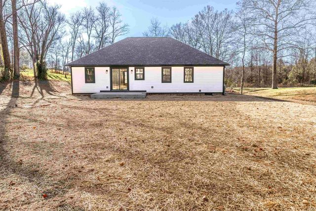 8190 S Stanford Road, Bloomington, IN 47403