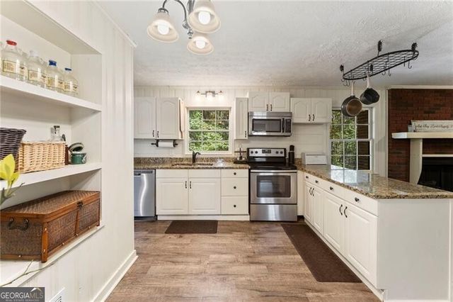 6762 Mason Creek Road, Douglasville, GA 30135