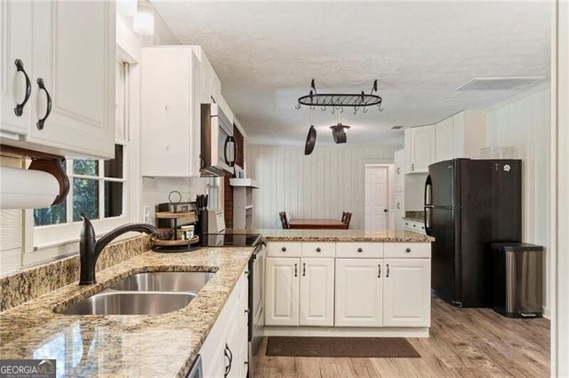 6762 Mason Creek Road, Douglasville, GA 30135