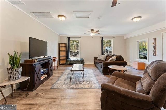 6762 Mason Creek Road, Douglasville, GA 30135