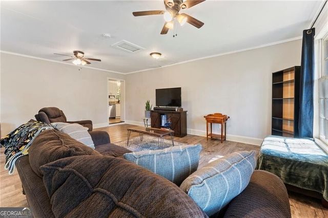 6762 Mason Creek Road, Douglasville, GA 30135