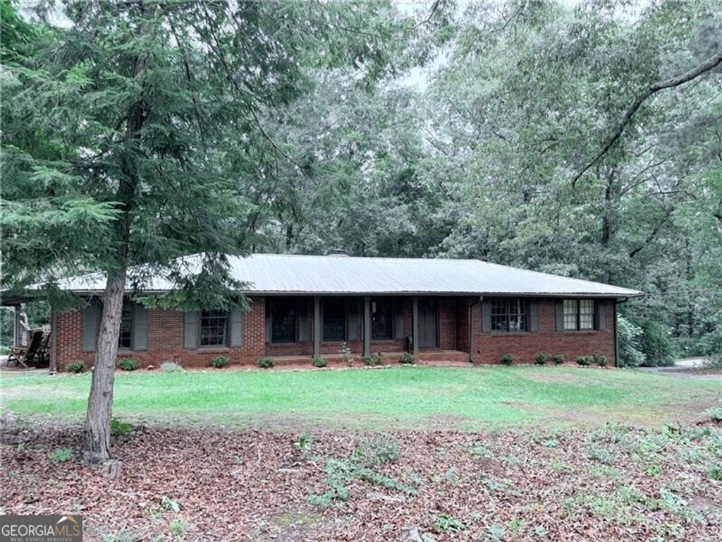 6762 Mason Creek Road, Douglasville, GA 30135