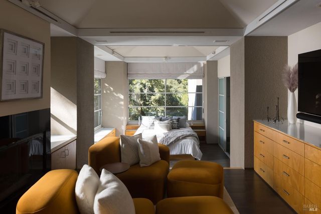 3685 White Alder, Sonoma, CA 95476