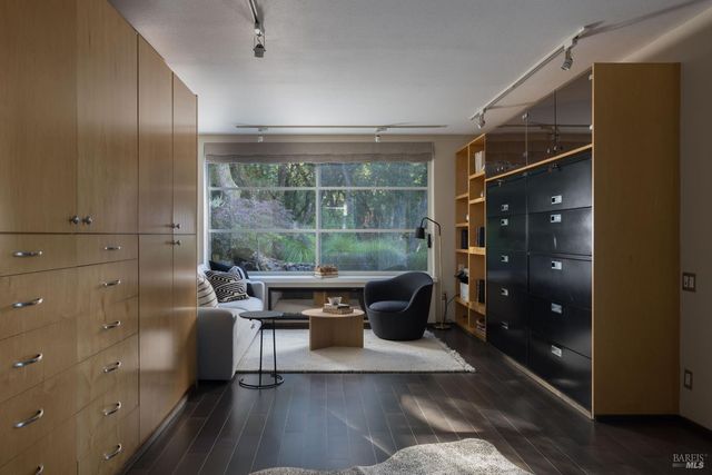 3685 White Alder, Sonoma, CA 95476