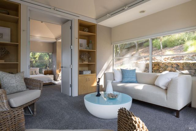 3685 White Alder, Sonoma, CA 95476