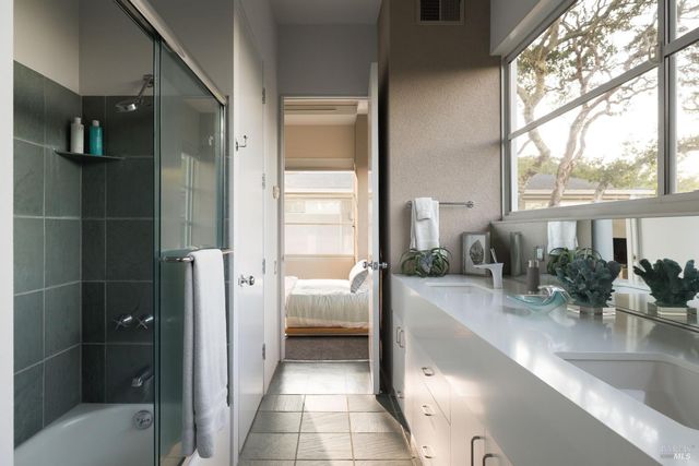 3685 White Alder, Sonoma, CA 95476