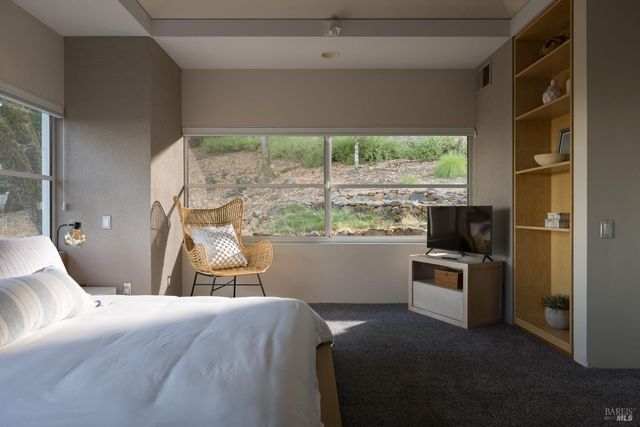 3685 White Alder, Sonoma, CA 95476