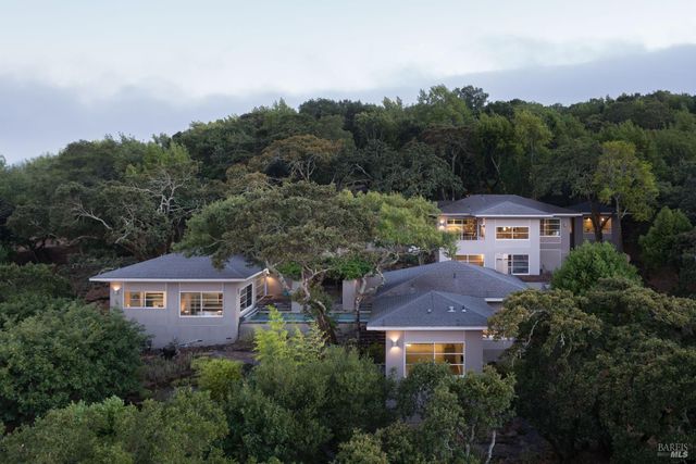 3685 White Alder, Sonoma, CA 95476