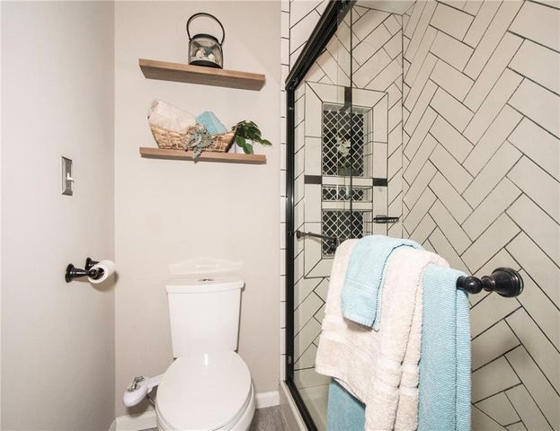 13293 W 112th Terrace, Overland Park, KS 66210