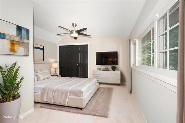 13293 W 112th Terrace, Overland Park, KS 66210