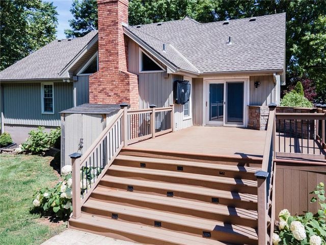 13293 W 112th Terrace, Overland Park, KS 66210