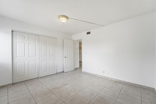 2671 Riverside Drive 1, Coral Springs, FL 33065
