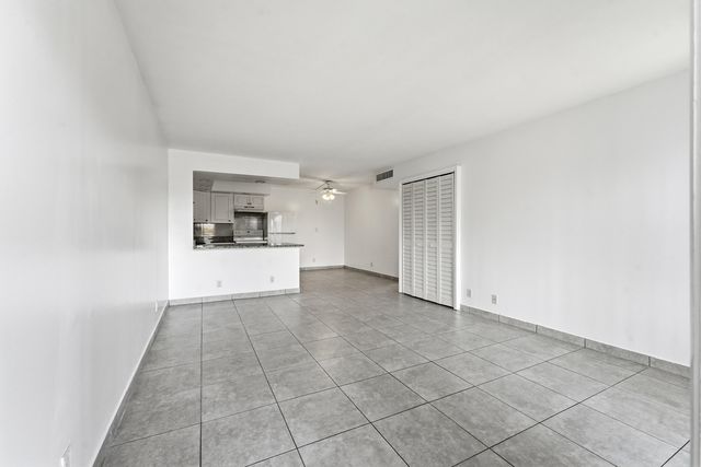 2671 Riverside Drive 1, Coral Springs, FL 33065